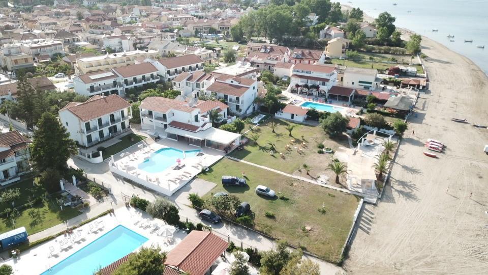Utopia Kávos Exterior photo