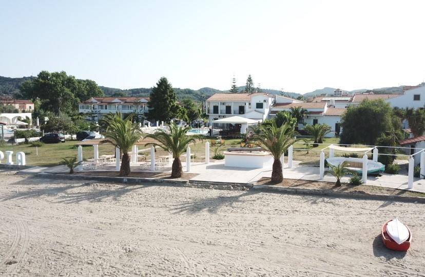 Utopia Kávos Exterior photo